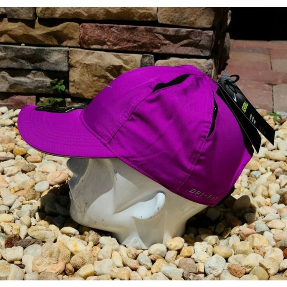 Nike Dri-FIT Aerobill Featherlight Reflective Cap - Picture 4 of 7